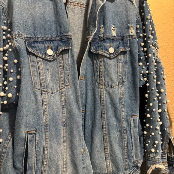 Sunset and Spring Pearl Distrssed Denim Jacket size Large - Picture 3 of 6